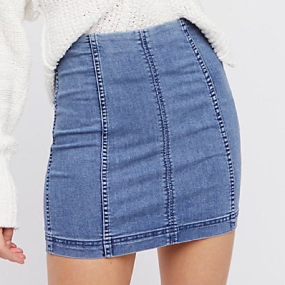 Free People Dresses & Skirts - Free People modern femme denim mini 💙
